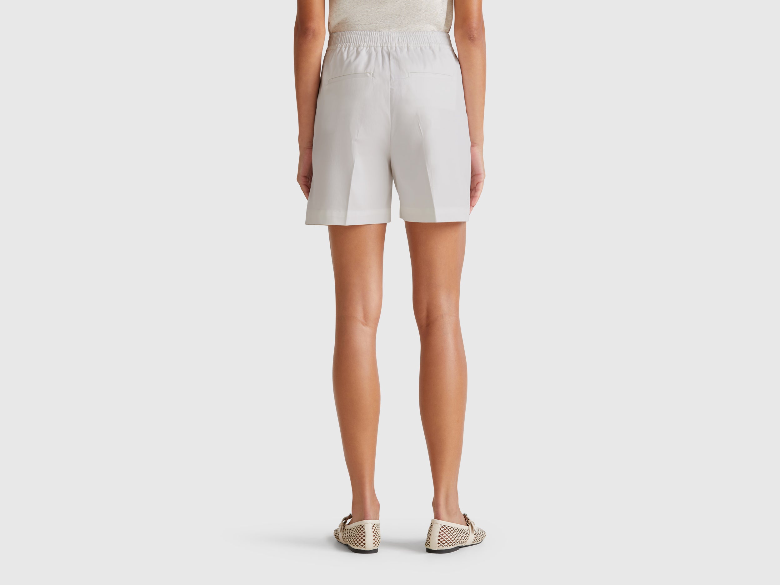 Bermudas em algodão elástico - ucb_image_B