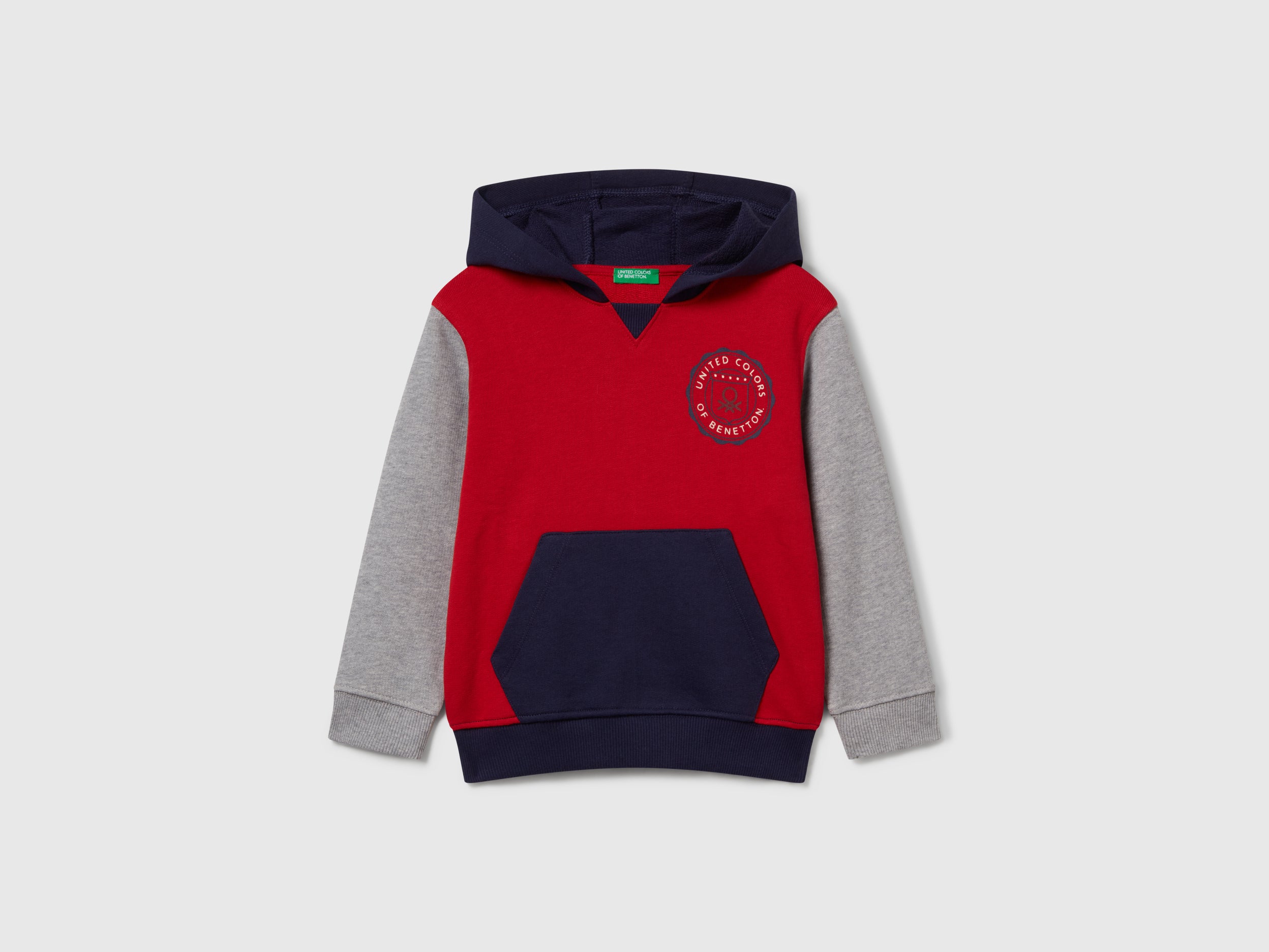Sweat com bolso e capuz - ucb_image_FS
