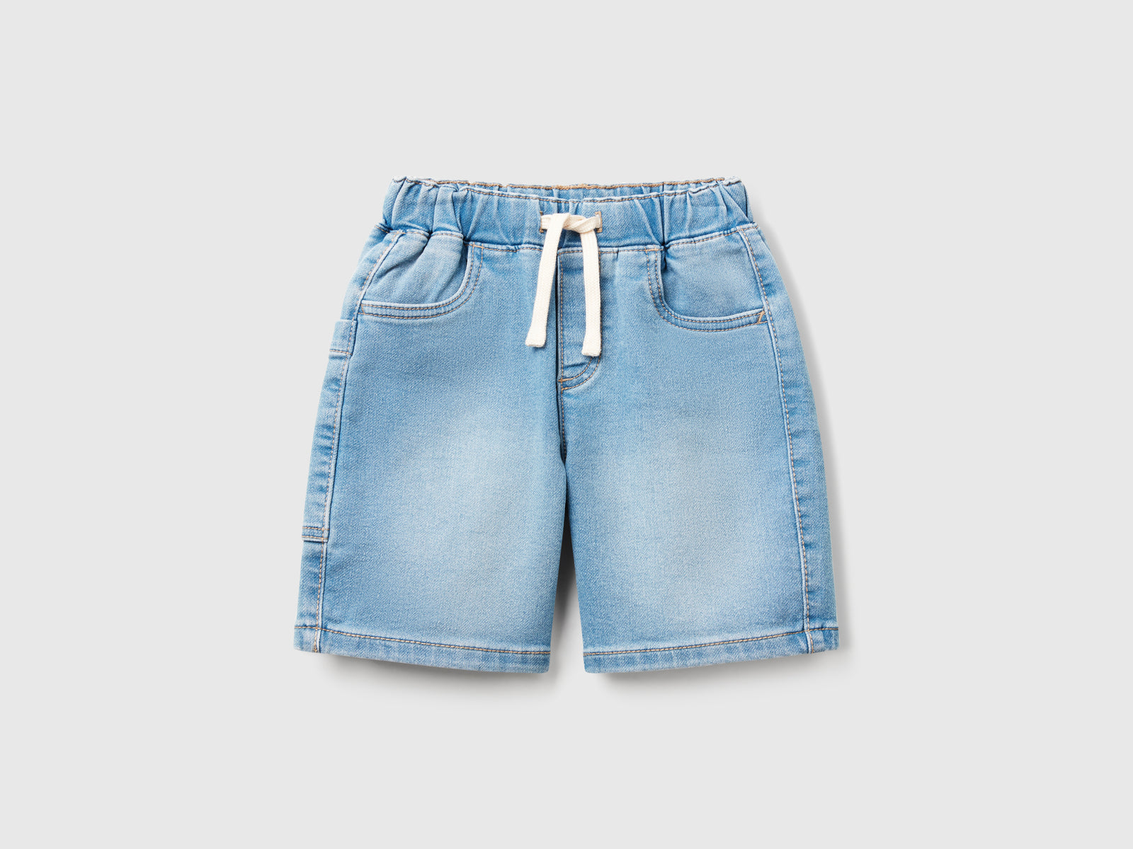 Shorts in denim elasticizzato - ucb_image_FS