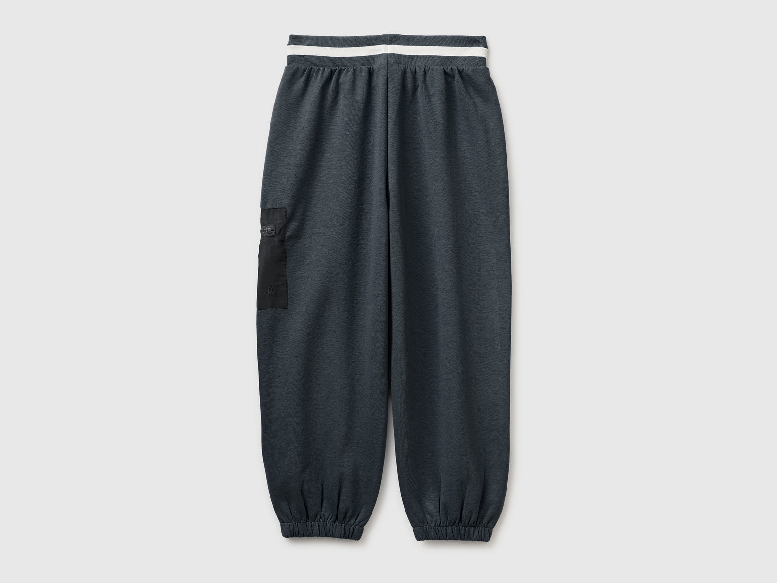 Joggers com bolso em nylon - ucb_image_BS