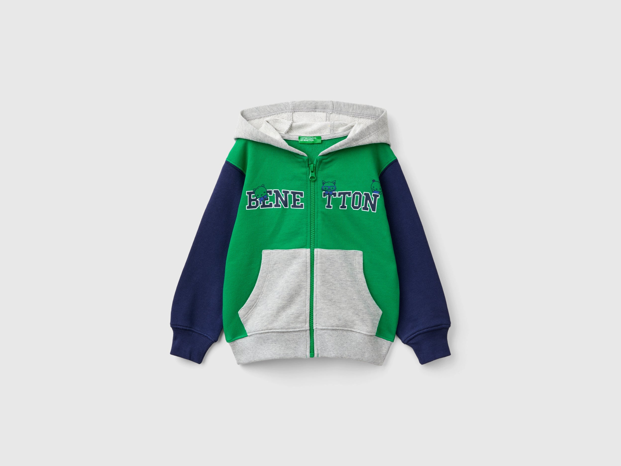 Casaco com logótipo e capuz - ucb_image_FS