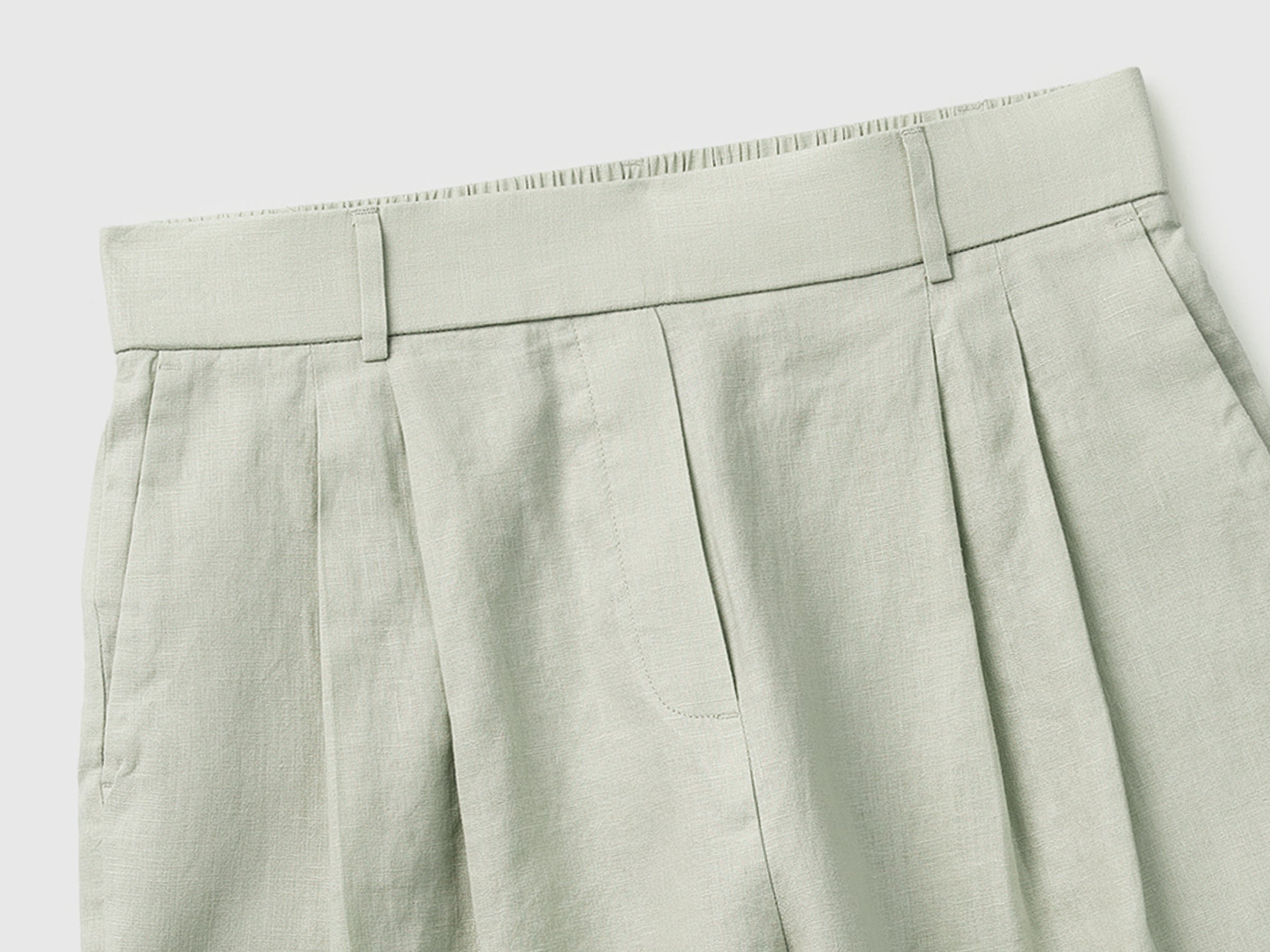 Bermudas em linho puro - ucb_image_FY