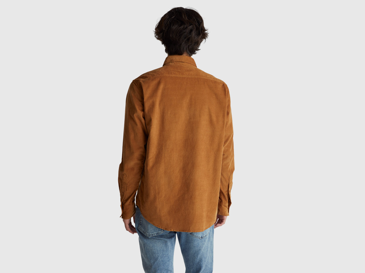Camisa button down em veludo - ucb_image_B