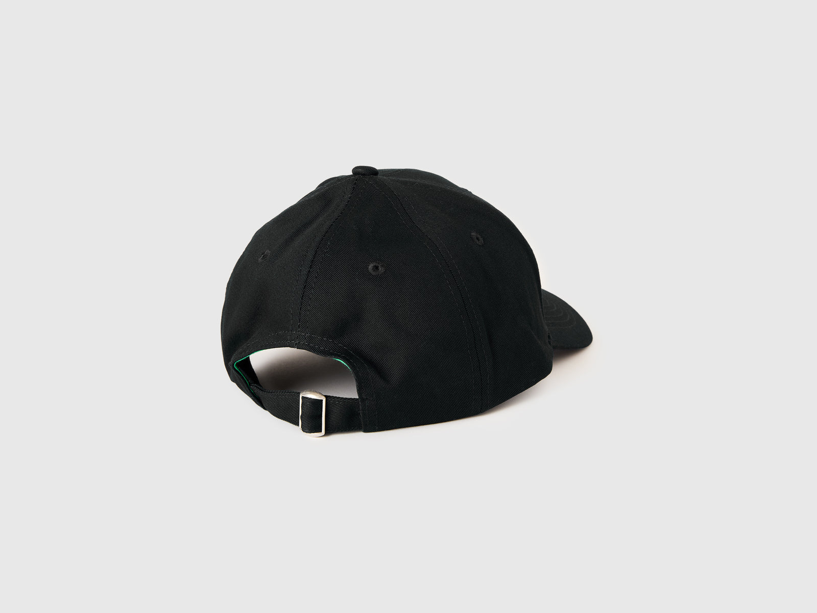 Baseball cap with logo - ucb_image_BS