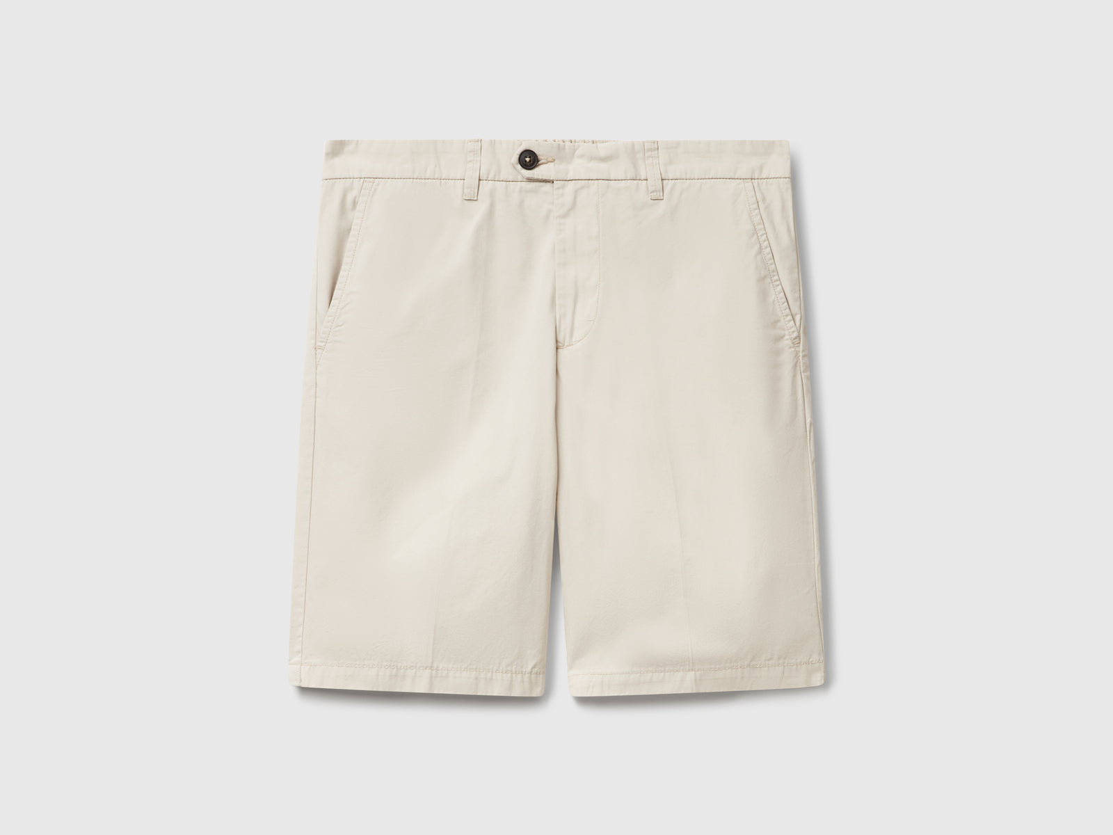 Bermudas chino em algodão leve - ucb_image_FS
