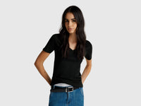 T-shirt em algodão puro com decote em V - ucb_image_F