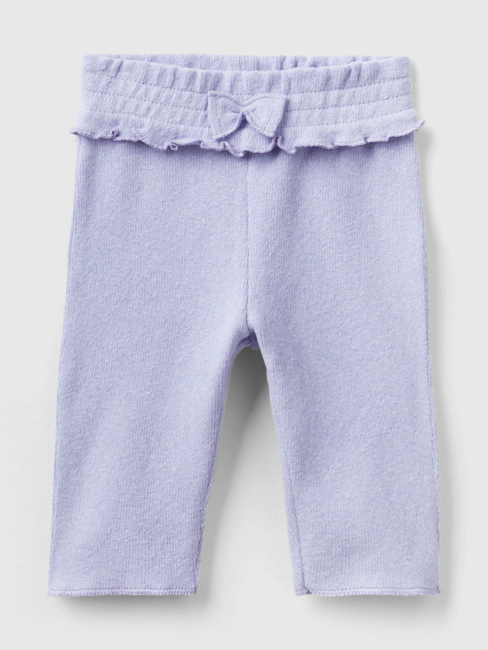 Calças skinny fit em mistura de algodão reciclado - ucb_image_FS