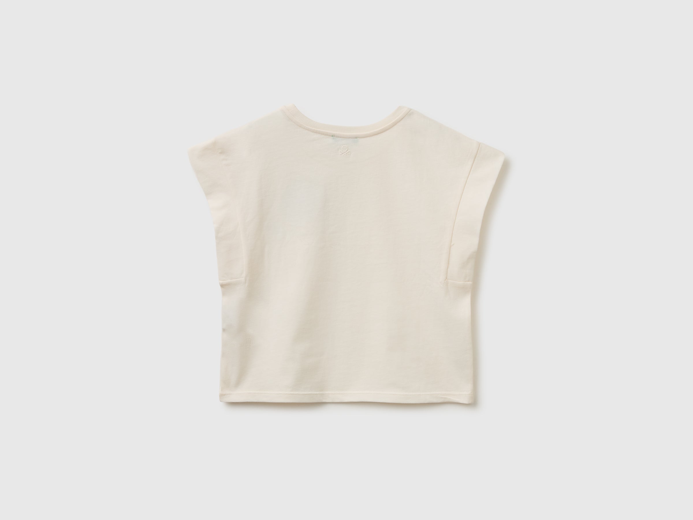 Sleeveless T-shirt with embroidery - ucb_image_BS