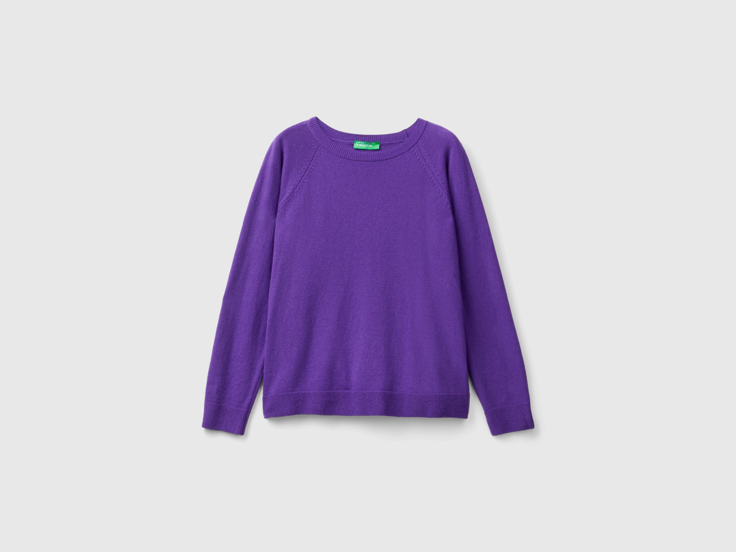 Camisola de gola redonda violeta em mistura de lã e caxemira - ucb_image_FS