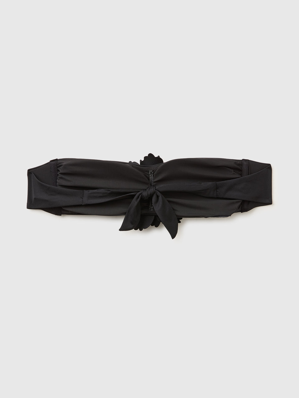 Beach band with flower application - ucb_image_BS