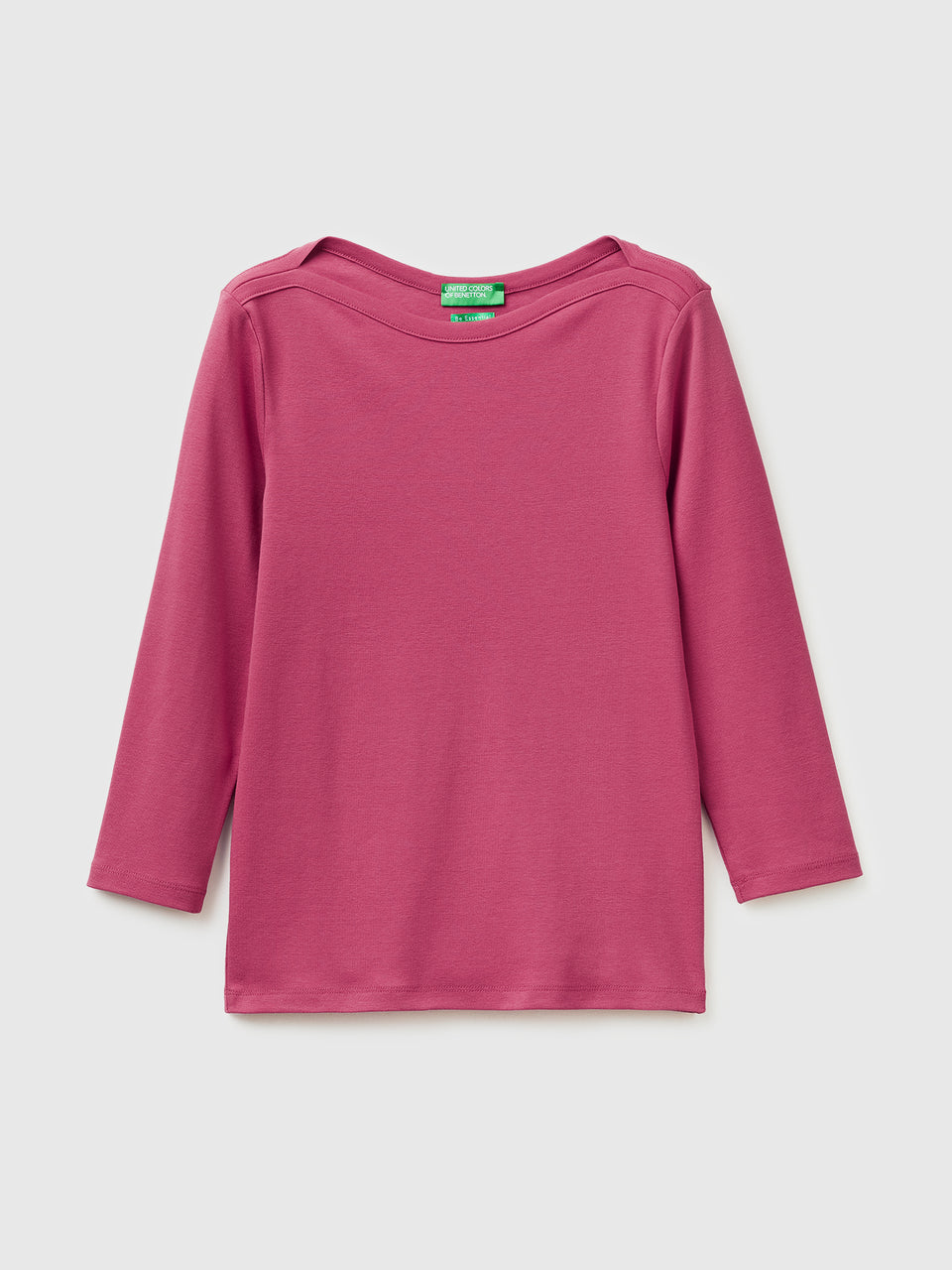 Slim fit t-shirt with boat neck - ucb_image_FS