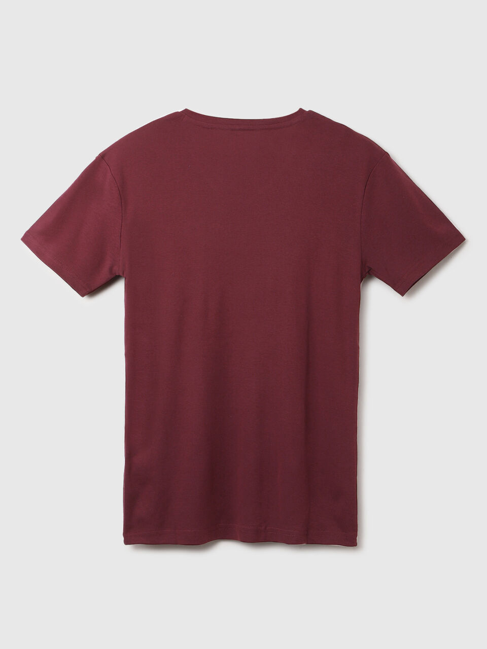 V-NECK TEE image number 2