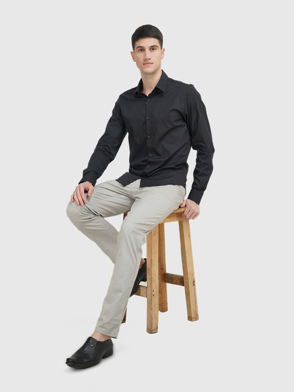 Slim fit twill trousers image number null