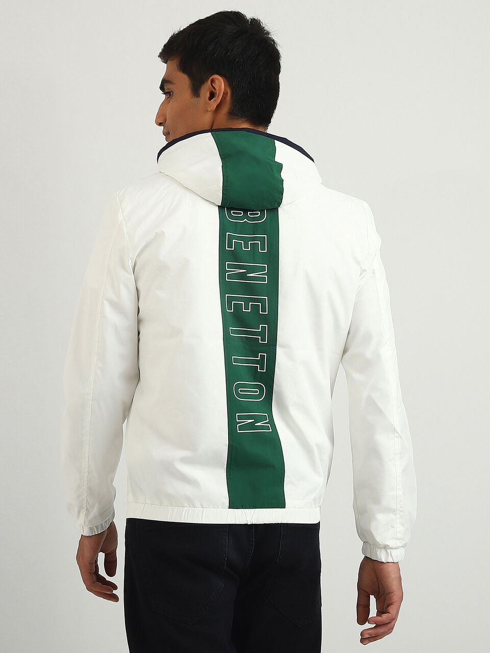 BRANDING LIGHTWEIGHT HOOD JACKET image number null