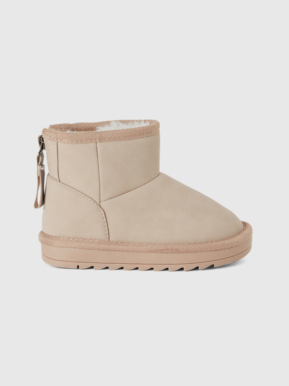Benetton shoes for girls online