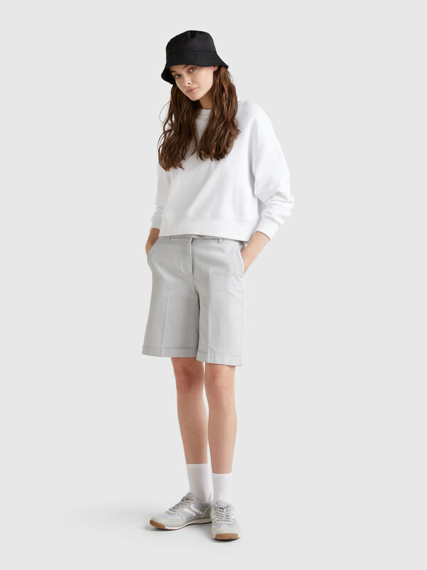 Bermudas with cuff in stretch cotton Women