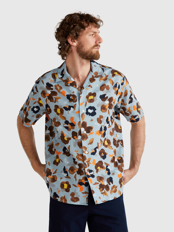 Shirt with floral print Men
