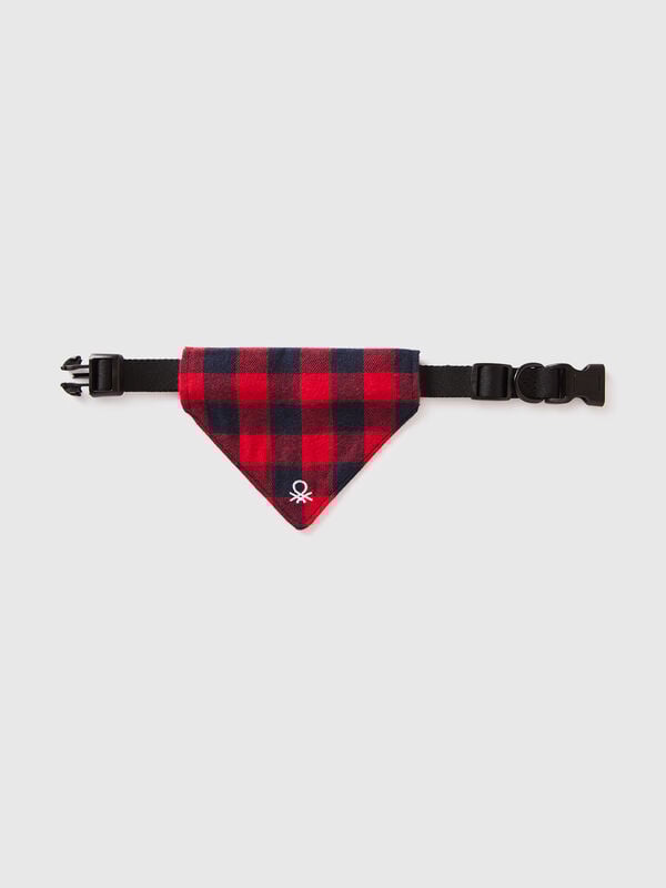 Checkered dog bandana