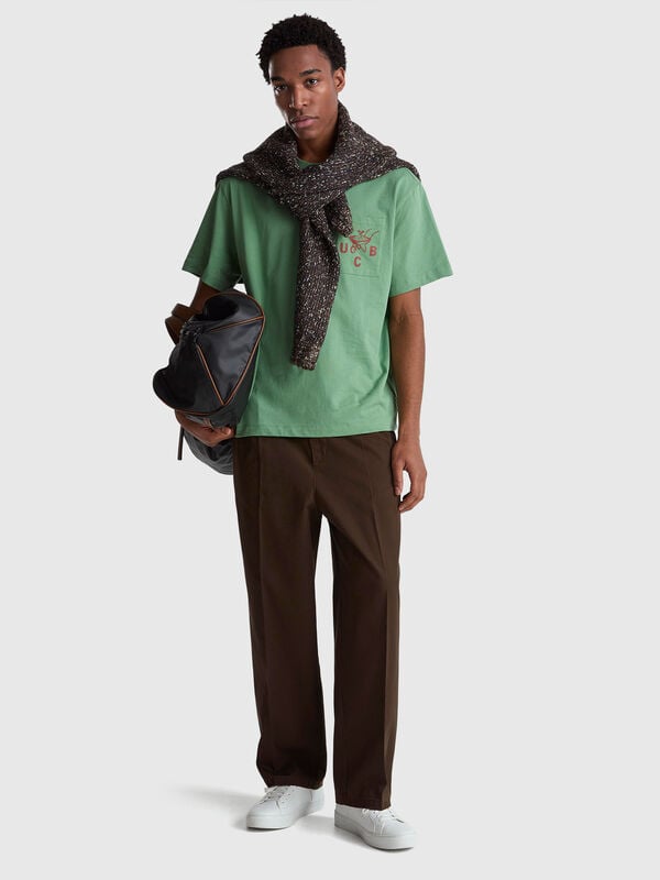 Chinos with creases Men