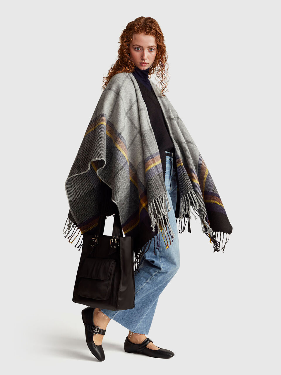 CAPE Women image number null