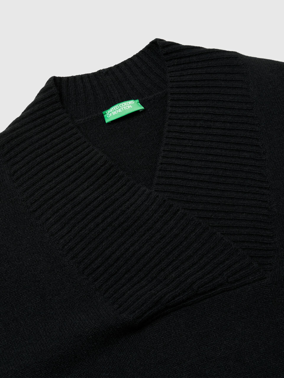 V NECK SWEATER L/S Women image number null