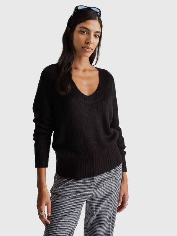 Warm sweater in mohair blend Women