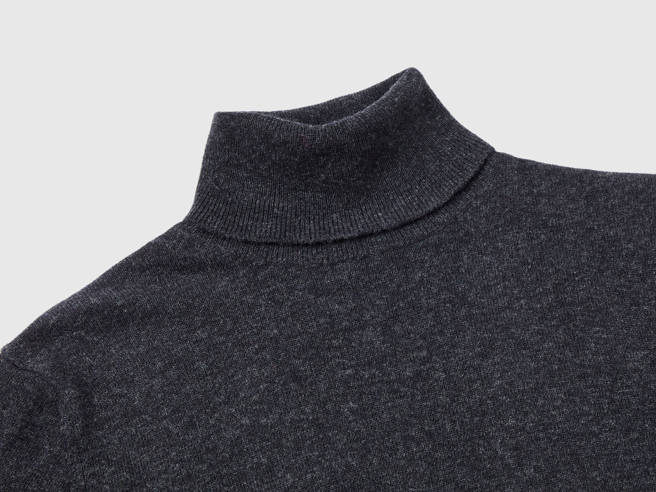 Charcoal grey shop turtleneck sweater