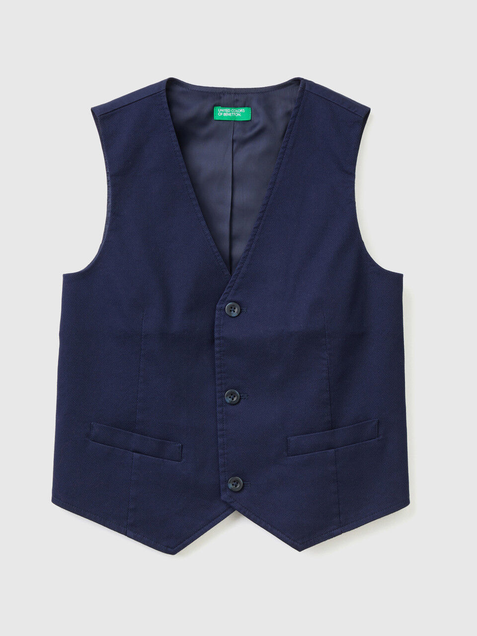 Lined vest with buttons