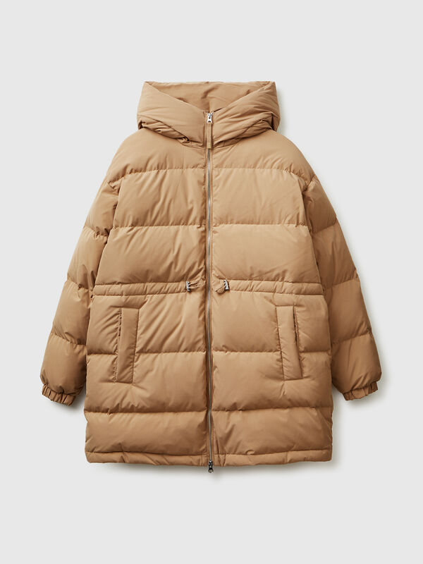 Long down jacket padded with recycled feathers Women