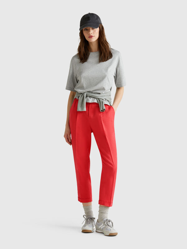 Cropped trousers in 100% linen Women