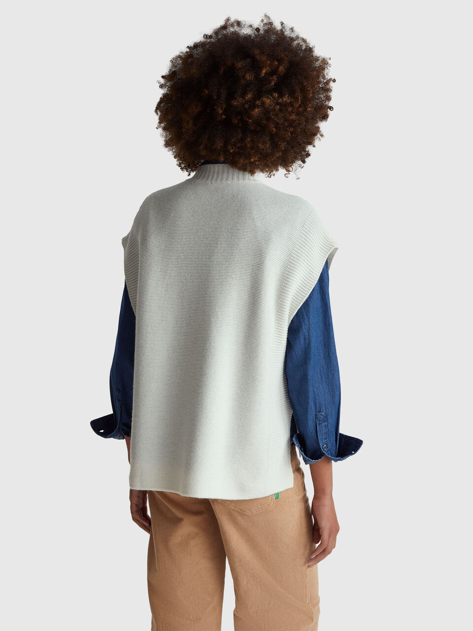 SLEEVELESS SWEATER Women image number null