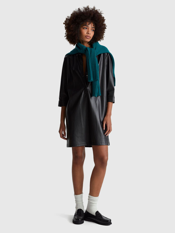 Dress with imitation leather collar Women