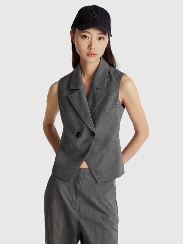 Double-breasted pinstripe vest Women